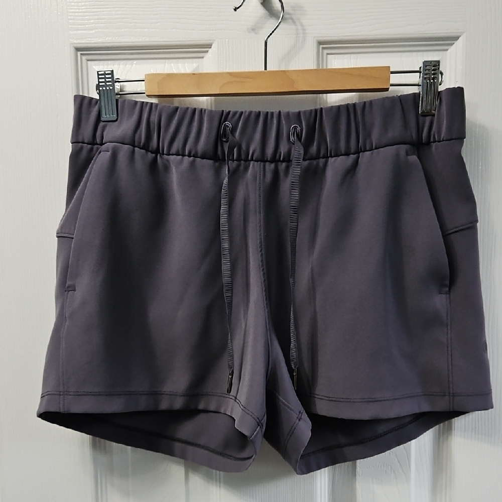 Women’s Drawstring Athletic Shorts - Charcoal